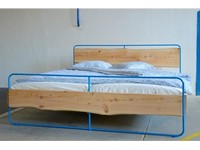 Dvoulůžková postel, roxor 18mm+ masiv lak